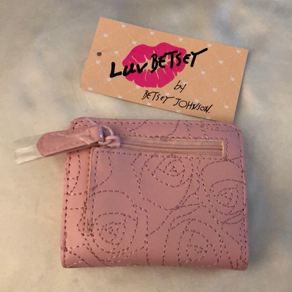 Betsey Johnson Luv Betsey Snap Card Wallet Blush Tonal Stitched Rose Pattern NWT - Picture 8 of 16